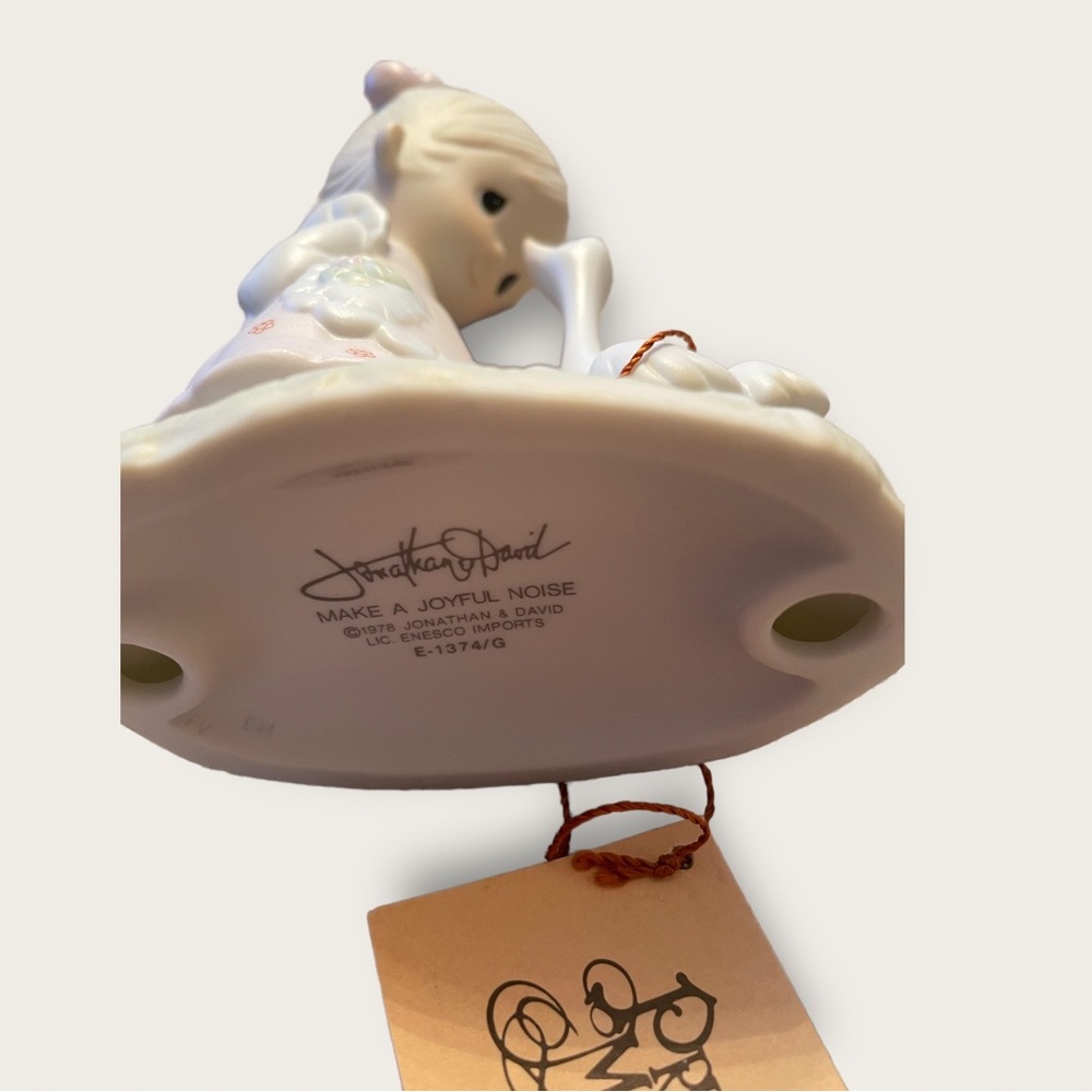Make A Joyful Noise Precious Moments Figurine - Picture 5 of 5
